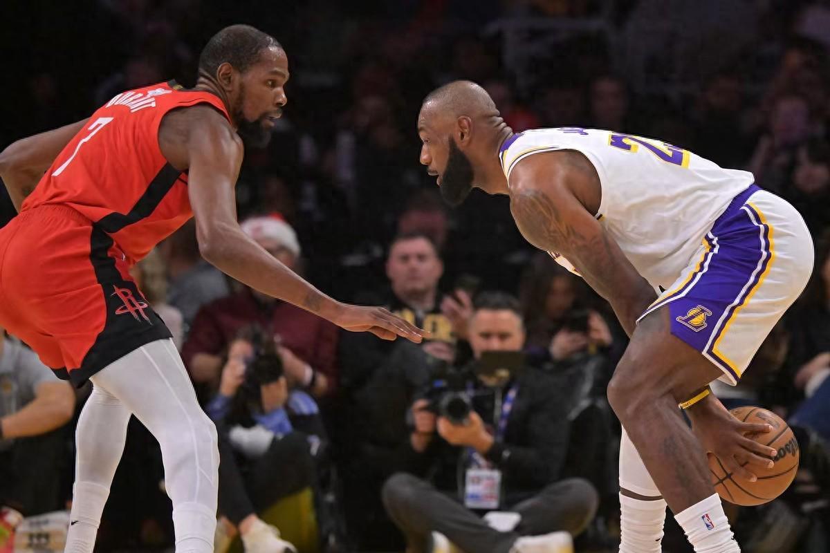 AG体育官方网站-1000场20+有多难？NBA现役仅2人，哈登还一线生机，库里没戏了